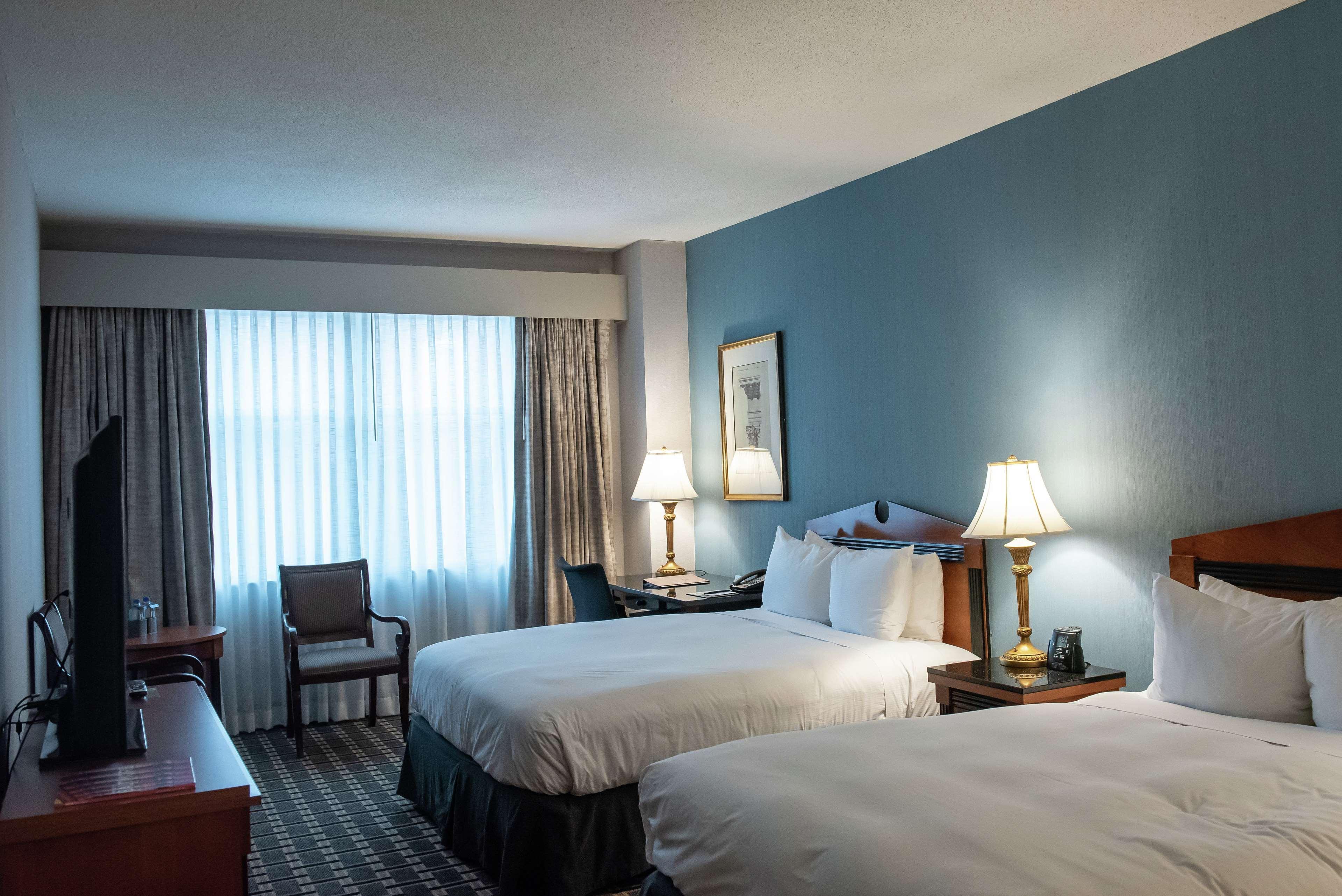 Inn At The Colonnade Baltimore - A Doubletree By Hilton Hotel Екстериор снимка