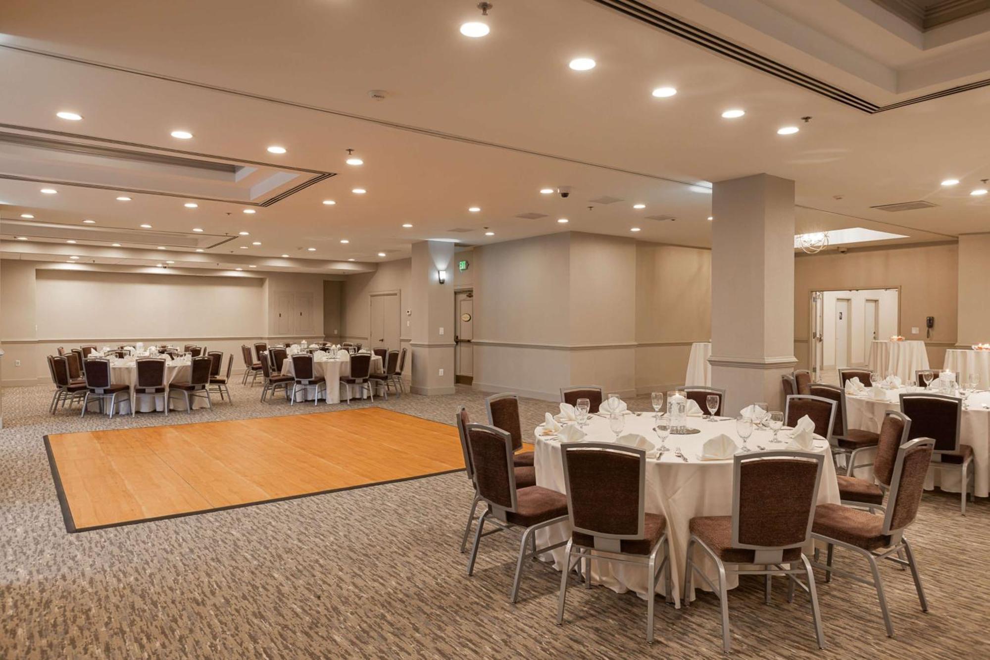 Inn At The Colonnade Baltimore - A Doubletree By Hilton Hotel Екстериор снимка