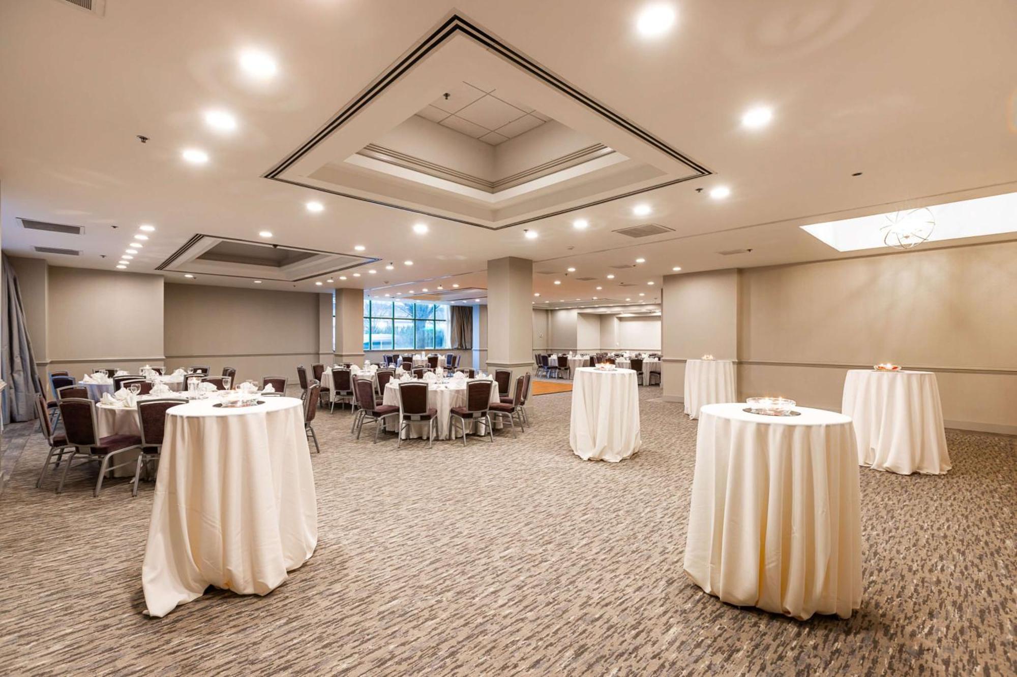Inn At The Colonnade Baltimore - A Doubletree By Hilton Hotel Екстериор снимка