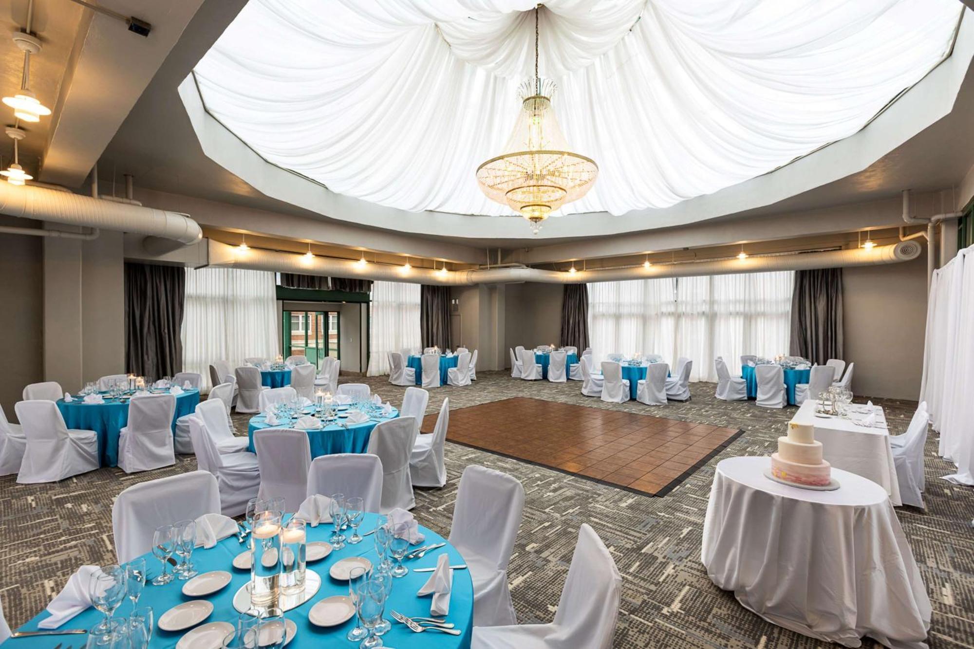 Inn At The Colonnade Baltimore - A Doubletree By Hilton Hotel Екстериор снимка
