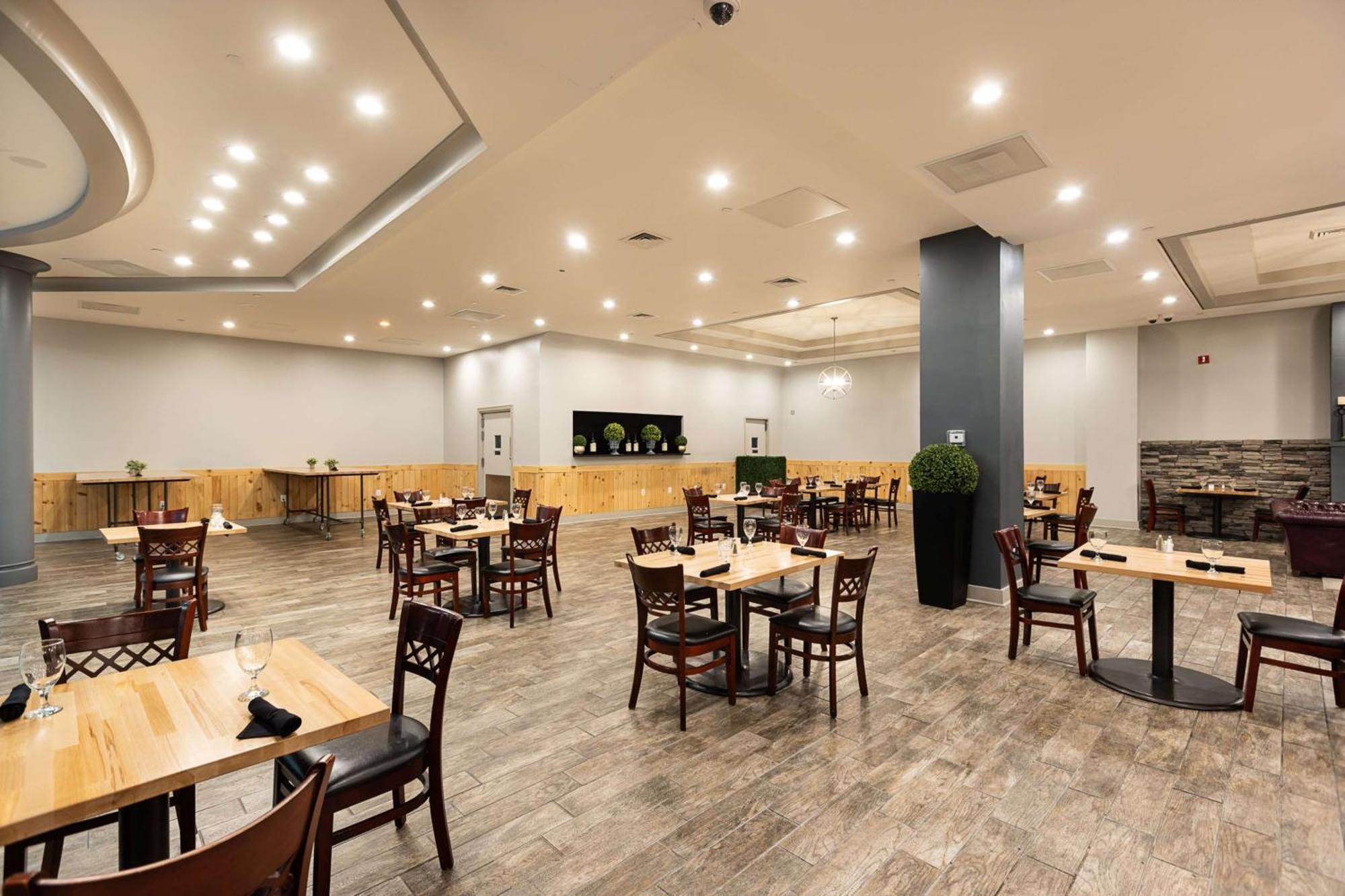 Inn At The Colonnade Baltimore - A Doubletree By Hilton Hotel Екстериор снимка