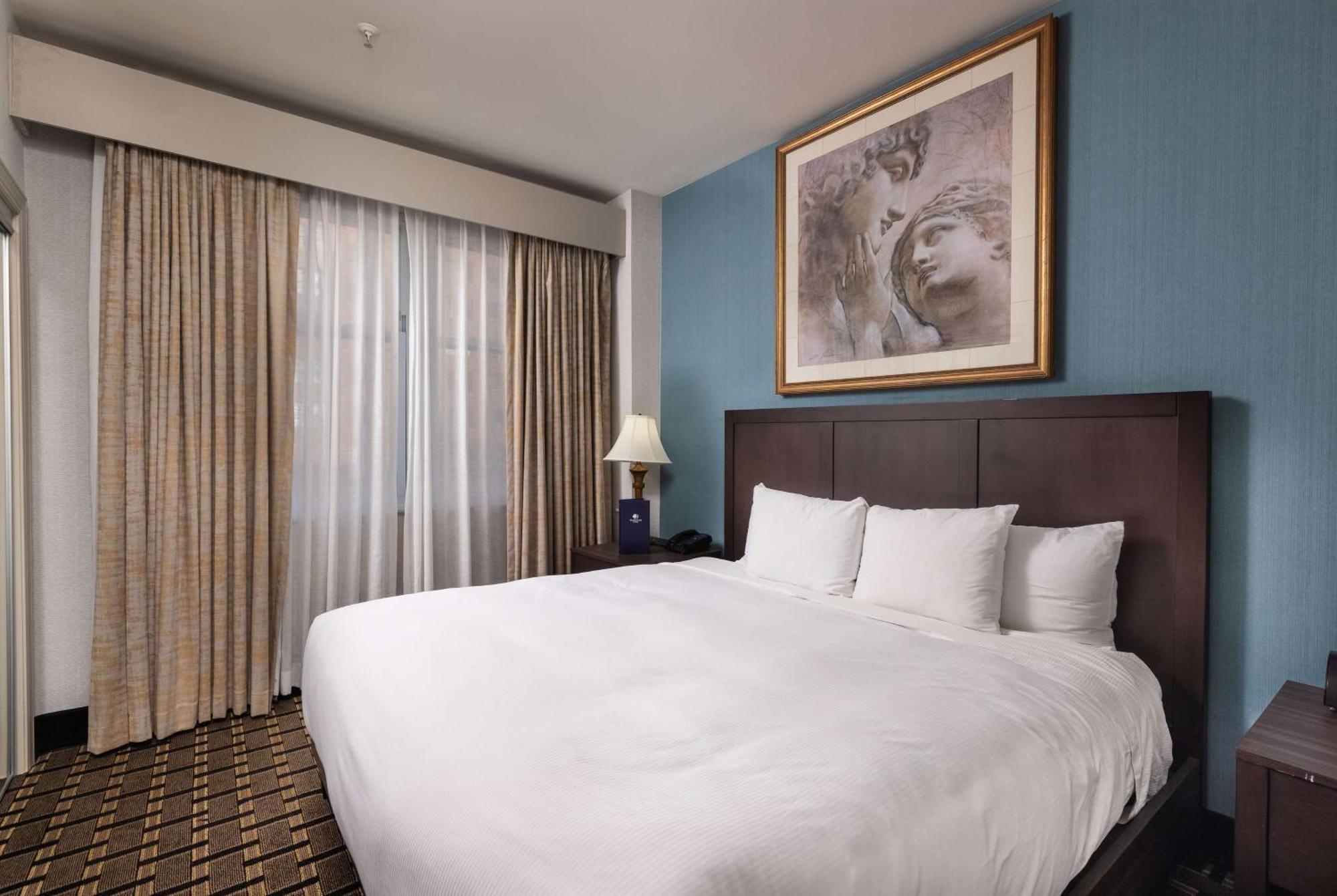 Inn At The Colonnade Baltimore - A Doubletree By Hilton Hotel Екстериор снимка